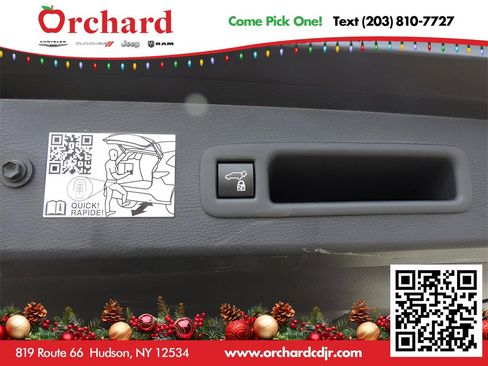 Used 2022 Toyota Sienna XLE image 9