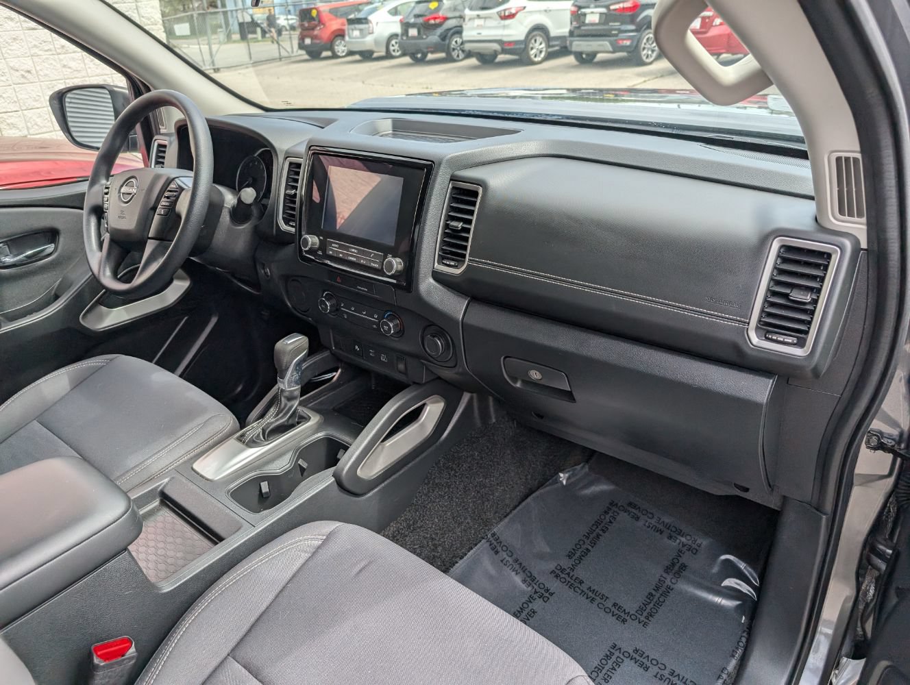 Used 2022 Nissan Frontier SV w/ Technology Package RWD image 13
