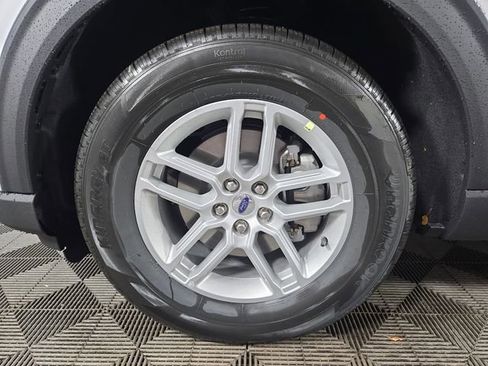 Used 2026 Ford Explorer Active RWD image 8