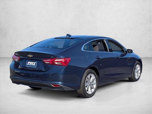 Used 2022 Chevrolet Malibu LT image 5