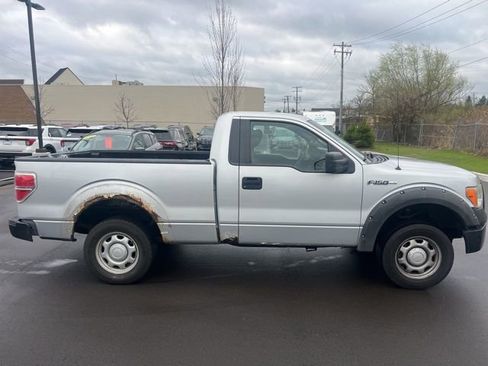 Used 2010 Ford F150 2WD Regular Cab image 4
