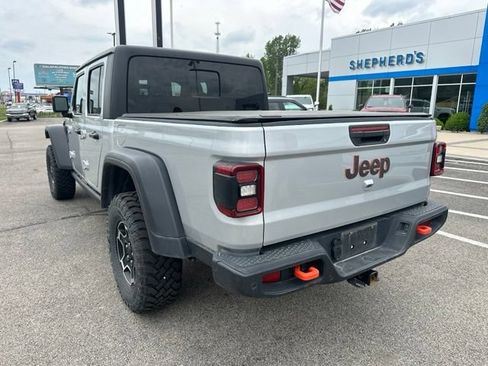 Used 2023 Jeep Gladiator Mojave w/ LED Lighting Group AWD/4WD image 18