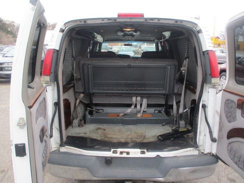 Used 2000 Chevrolet Express 1500 image 6