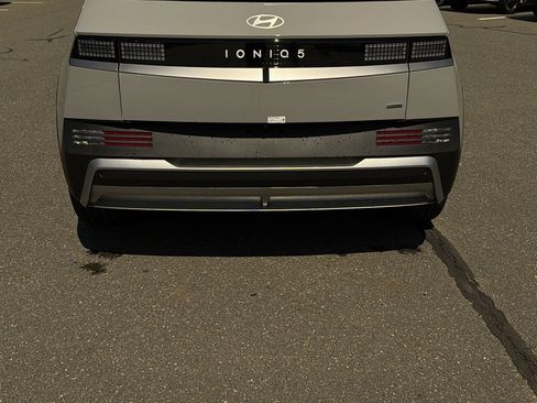 New 2025 Hyundai Ioniq 5 SEL AWD/4WD image 29