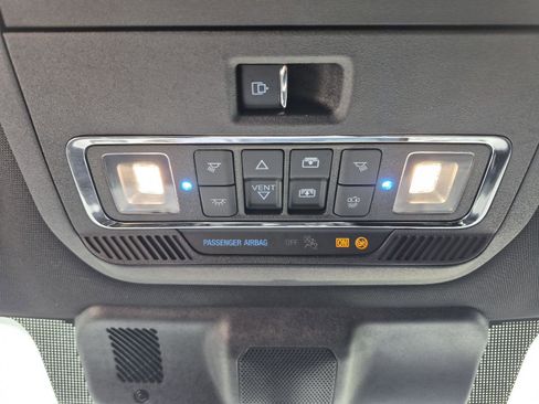 Certified 2024 Ford F250 Platinum w/ FX4 Off-Road Package image 27