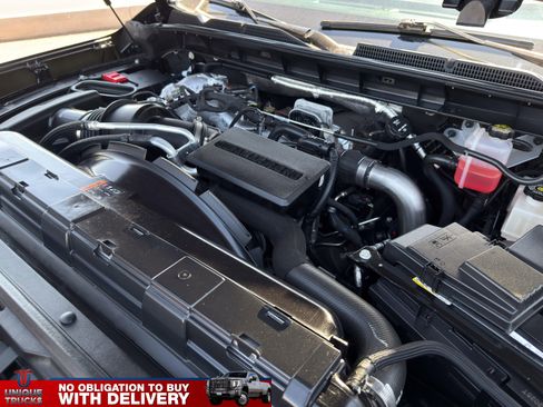 Used 2025 GMC Sierra 2500 AT4X AWD/4WD image 15