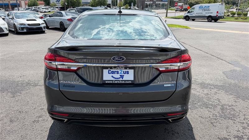 Used 2018 Ford Fusion Titanium AWD/4WD image 5