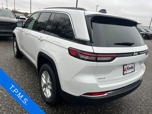 New 2025 Jeep Grand Cherokee Laredo X w/ Luxury Tech Group I image 28