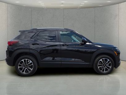 Used 2024 Chevrolet TrailBlazer LT w/ LT Cold Weather Package