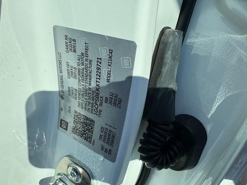 Used 2026 Chevrolet Colorado W/T w/ WT Custom Package RWD image 20