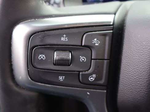 Certified 2023 Chevrolet Silverado 1500 LTZ w/ Technology Package image 21