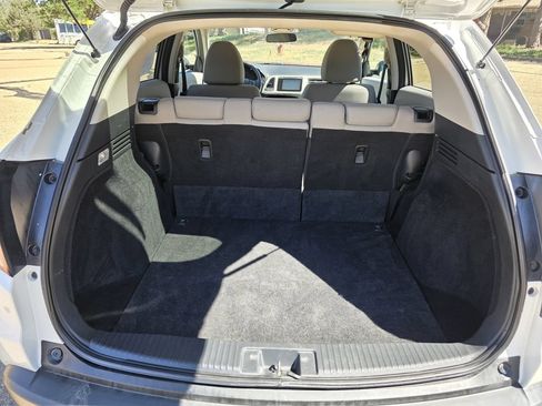 Used 2016 Honda HR-V EX image 18