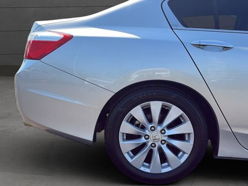 Used 2014 Honda Accord EX image 27