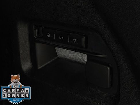 Used 2024 Ford Explorer Limited w/ Limited Technology Package AWD/4WD image 28