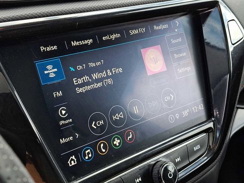 Used 2023 Chevrolet TrailBlazer RS w/ Sun and Liftgate Package image 17