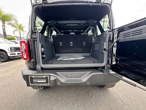 New 2026 Ford Bronco Outer Banks w/ Sasquatch Package AWD/4WD image 16