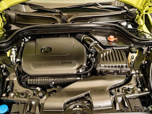 Used 2023 MINI Cooper S w/ Signature Upholstery Package image 43