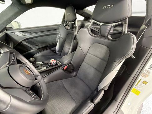 Used 2022 Porsche 911 GT3 RWD image 5