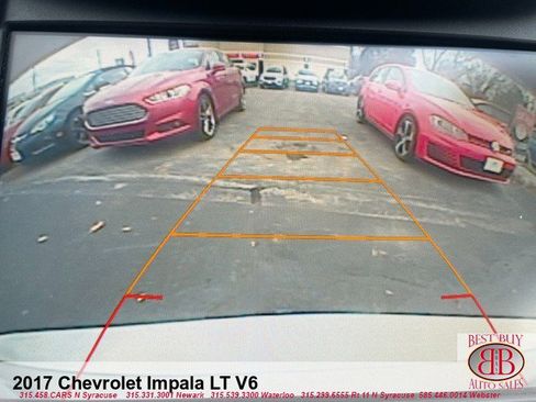 Used 2017 Chevrolet Impala LT w/ Convenience Package image 16