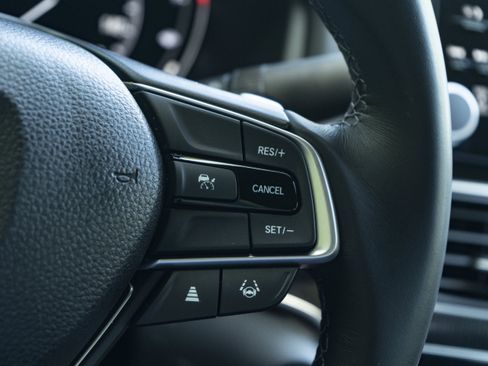 Certified 2022 Honda Accord Sport image 21