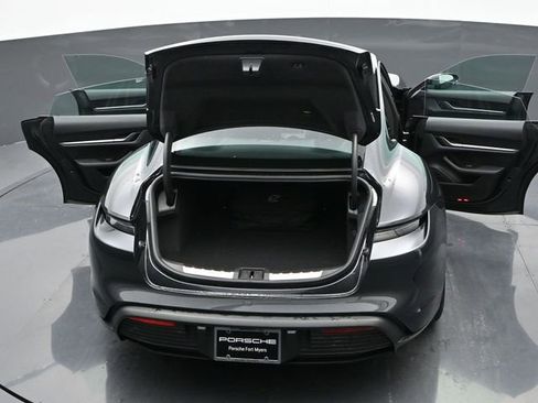 Certified 2025 Porsche Taycan image 31