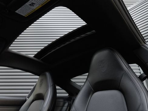 Certified 2023 Porsche 911 Carrera GTS RWD image 14