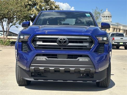 Certified 2025 Toyota Tacoma SR5 image 6