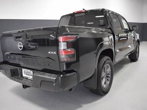 New 2026 Nissan Frontier SV image 8