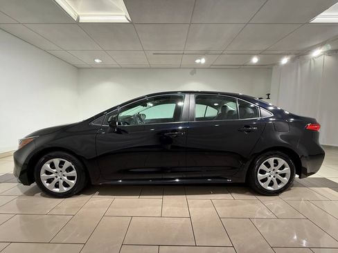Certified 2024 Toyota Corolla LE FWD image 2