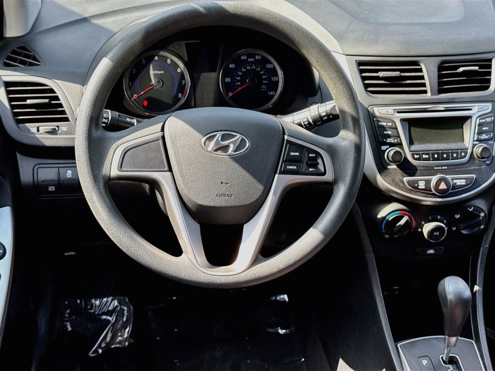 Used 2017 Hyundai Accent SE FWD image 12