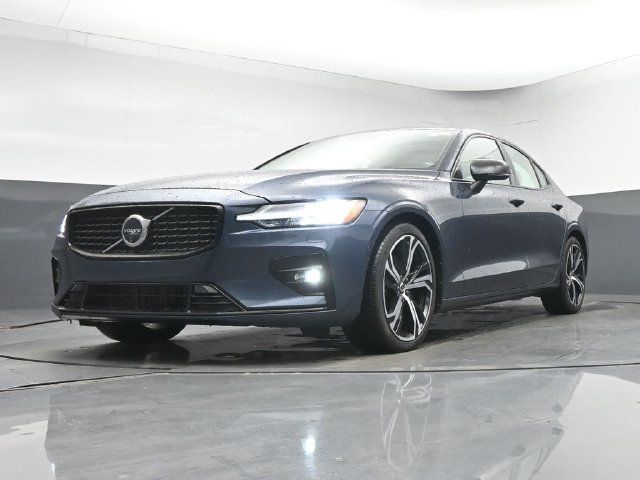 Used 2024 Volvo S60 B5 Ultimate w/ Climate Package AWD/4WD image 12