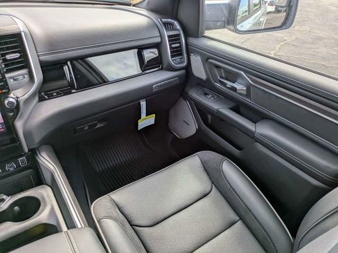 New 2026 RAM 1500 Laramie AWD/4WD image 17
