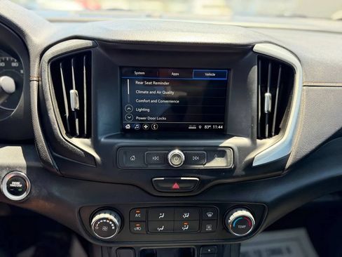 Used 2018 GMC Terrain SLE FWD image 45