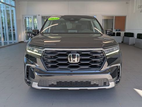 Used 2023 Honda Pilot EX-L image 2