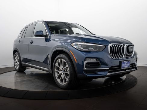 Used 2020 BMW X5 xDrive40i w/ Convenience Package AWD/4WD image 2