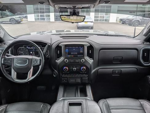 Used 2020 GMC Sierra 3500 Denali w/ Technology Package AWD/4WD image 10