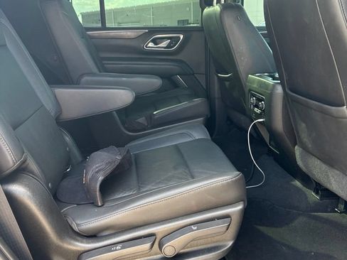 Used 2021 Chevrolet Tahoe Z71 w/ Z71 Signature Package AWD/4WD image 41
