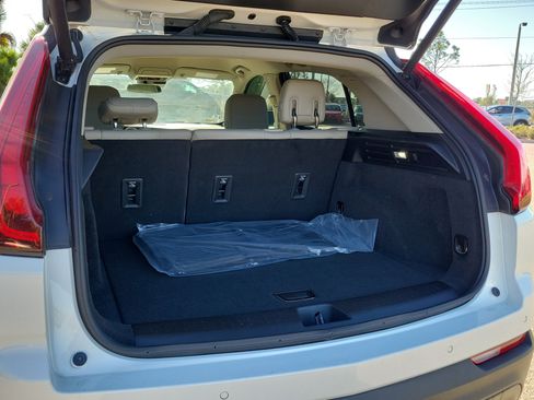 Used 2021 Cadillac XT4 Luxury image 14