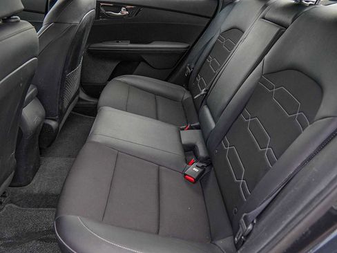 Used 2020 Kia Forte GT-Line image 28