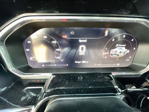 New 2026 GMC Sierra 1500 SLT image 12