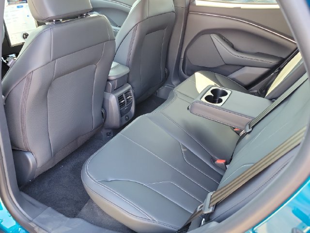New 2026 Ford Mustang Mach-E Select w/ Comfort Package Lite RWD image 17