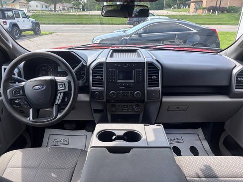 Used 2018 Ford F150 XLT AWD/4WD image 24