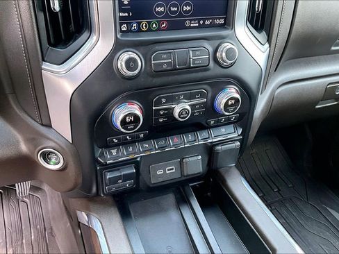 Used 2021 GMC Sierra 3500 SLT w/ Texas SLT Premium Package image 24