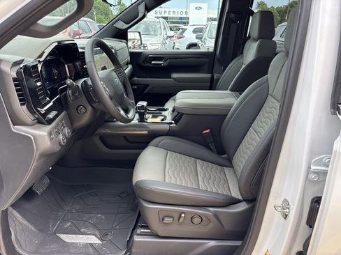 New 2026 Chevrolet Silverado 1500 ZR2 w/ Dark Appearance Package AWD/4WD image 15