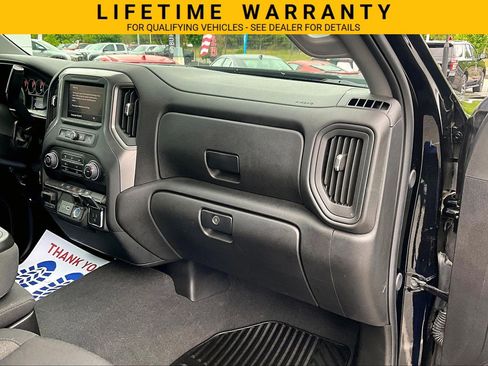 Used 2024 Chevrolet Silverado 2500 Custom w/ Custom Convenience Package AWD/4WD image 17