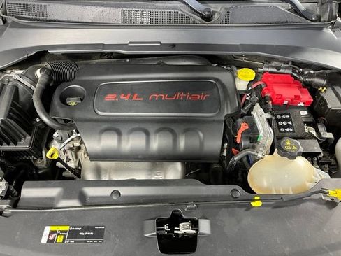 Used 2021 Jeep Compass Latitude w/ Convenience Group AWD/4WD image 31