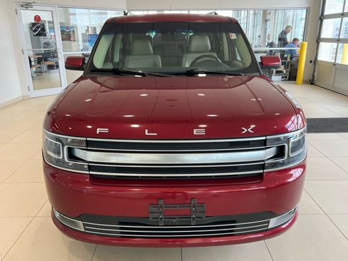 Used 2017 Ford Flex Limited AWD/4WD image 4