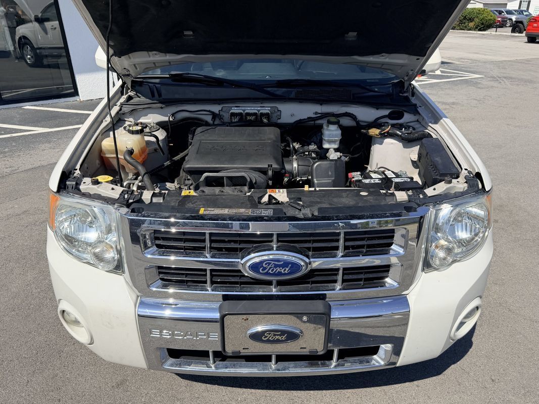 Used 2012 Ford Escape Limited AWD/4WD image 11