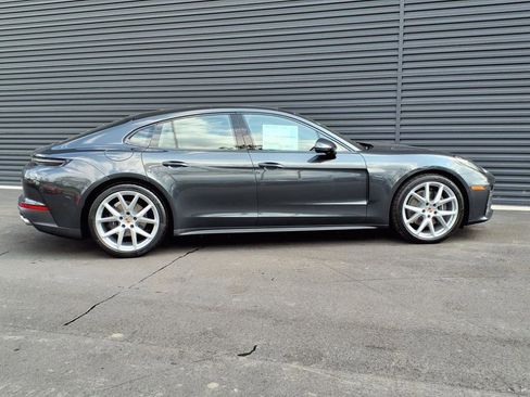 New 2025 Porsche Panamera 4 image 27
