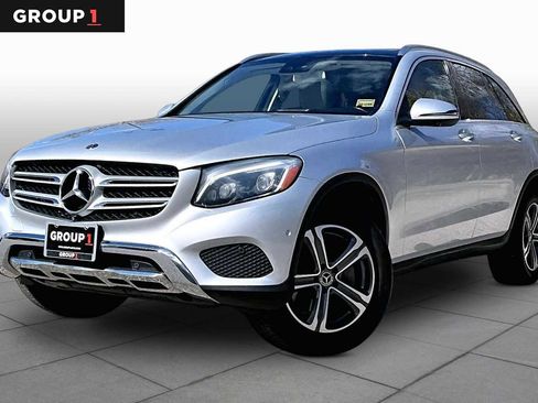 Used 2019 Mercedes-Benz GLC 300 4MATIC image 1
